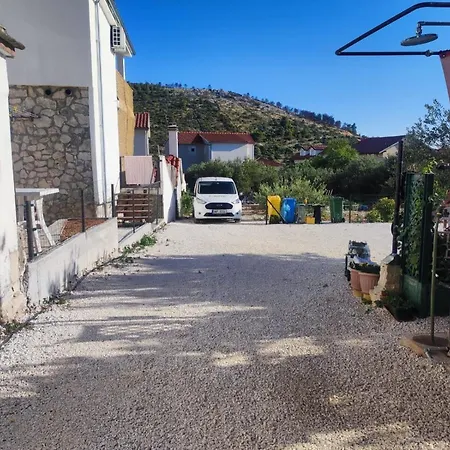 Jakoubek * Podglavica